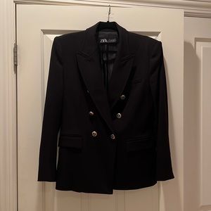 Zara tailored, double breasted blazer. Black. Size L. Excellent condition.